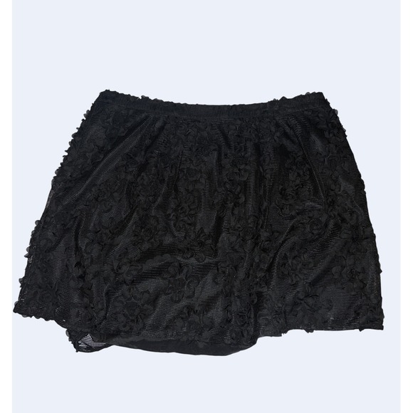 Worthington Woman Dresses & Skirts - Worthington Woman Black 3D Rosette Floral Mesh Mini Skirt Plus Size 24W Zipper